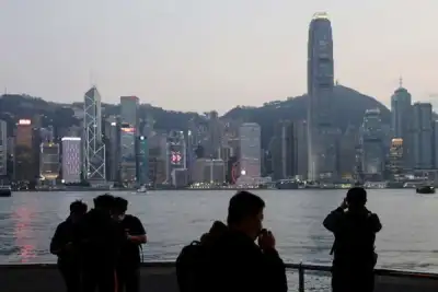 Image for Analysis-Hong Kong’s cheap funding window shrinks as banks feel cash tighten