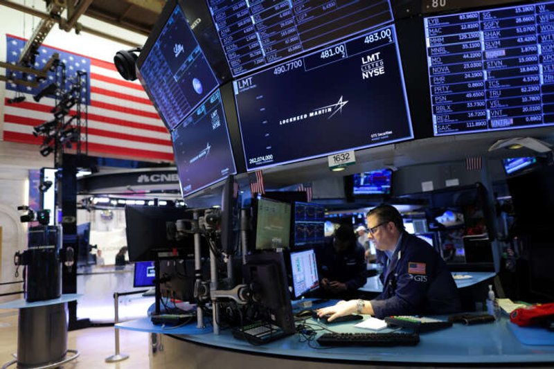 Image for Global shares, U.S. yields rise as investors eye rates, earnings