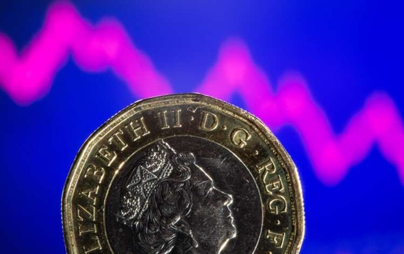 Image for UK shares touch over 2-week high, GSK spin-off Haleon lists on LSE