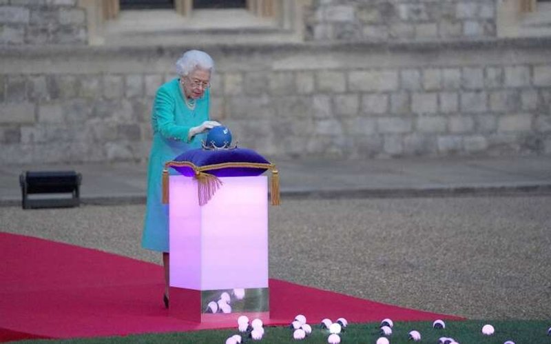 Image for Queen Elizabeth’s death: Reaction from politicians and officials