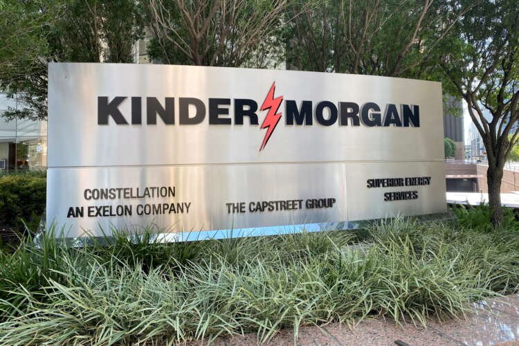 Kinder Morgan's tank retrofit for Neste's green fuels project - Global Banking & Finance Review