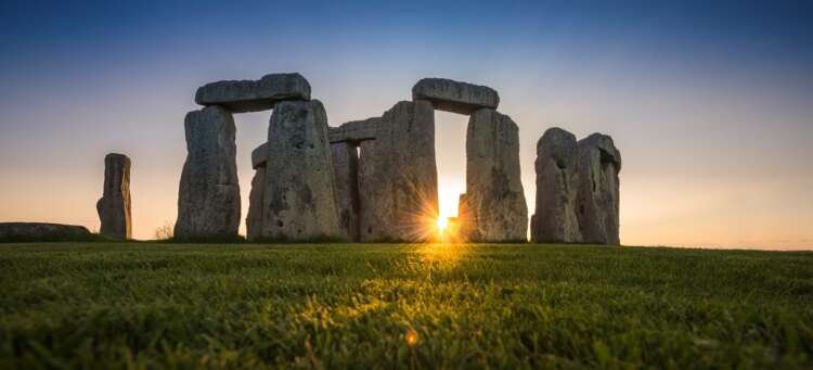 Scientific analysis of Stonehenge's megaliths reveals their durability - Global Banking & Finance Review