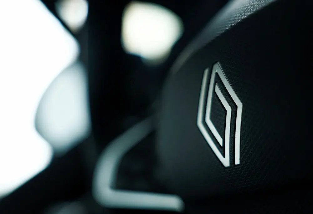 Renault's stance on CO2 emissions pooling and its impact on the EU car industry - Global Banking & Finance Review