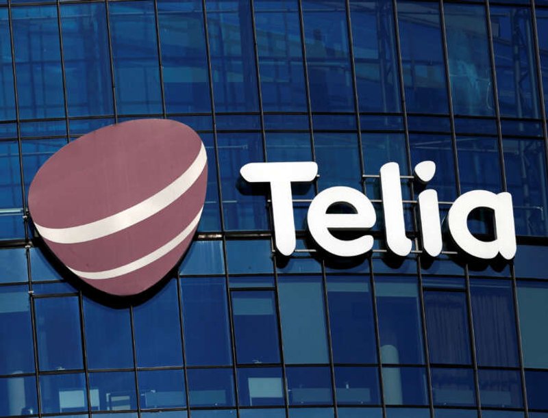 Image for Telecom group Telia hikes outlook, core profit beats estimates