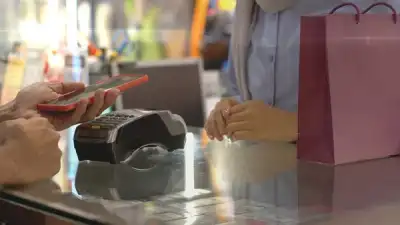 Image for How Innovation in Payments Is Fueling the Growth of Global Online Marketplaces The Borderless Shopping Revolution