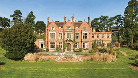 Image for WELLESLEY LAUNCHES RENEWED MINI-BOND OFFER