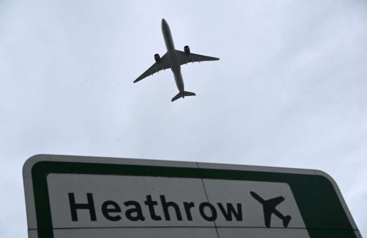 Image for UK’s Heathrow Airport to use renewable jet fuel for first time