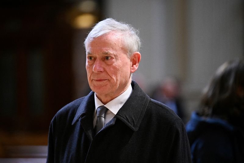 Image for Horst Koehler, former German president and IMF chief, dies at 81