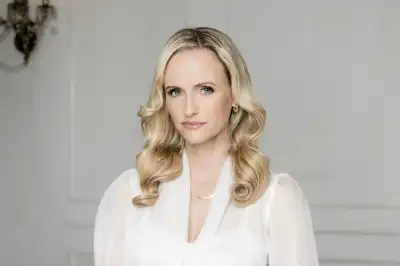 Image for Blending Emotions with Economics: Lia Holmgren’s Revolutionary Approach to Trading