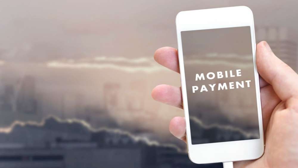 Transition from cash to mobile payments in finance - Global Banking & Finance Review