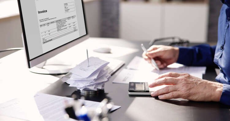 Illustration of e-invoicing process for subscription businesses - Global Banking & Finance Review