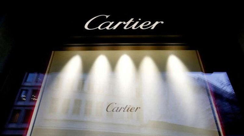 Image for Richemont cautious on China growth, talks on YNAP drag on