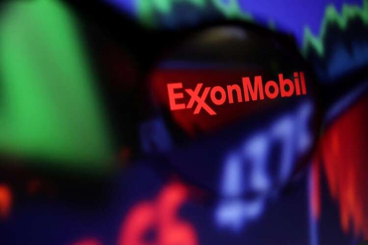 Exxon Mobil stock graph illustrating record profits amid oil price surge - Global Banking & Finance Review
