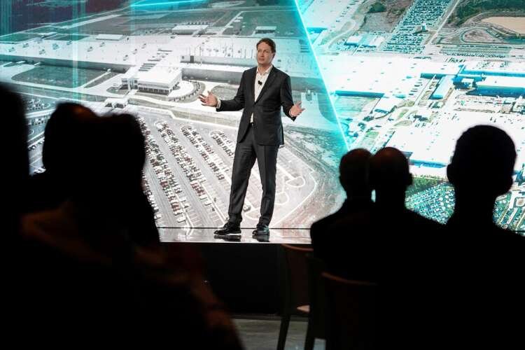 FILE PHOTO: Ola Kallenius, Chairman of the Board of Management for Mercedez-Benz, speaks at the opening of the Battery Factory for the Mercedes-Benz plant in Alabama