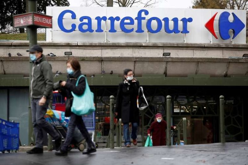Image for Carrefour shares fall as retailer’s French Q1 sales disappoint