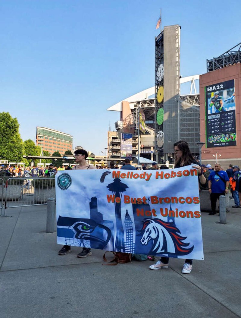 Image for Starbucks projects profit growth from tech, stores, workers spending