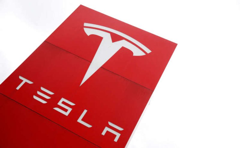 Image for Tesla is sued by drivers over alleged false Autopilot, Full Self-Driving claims