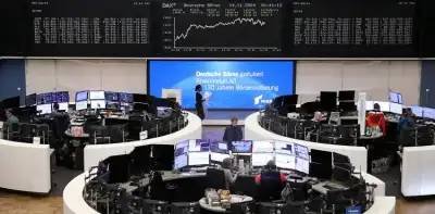 Image for European shares struggle ahead of speeches from ECB policymakers