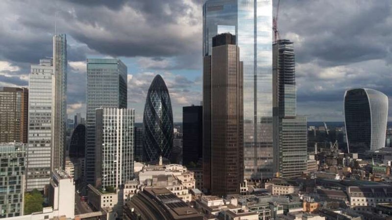 Image for UK dividends could hit $115 billion in 2022 on weak sterling – report