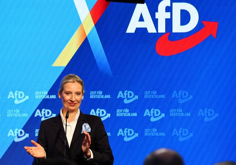 Graphic illustrating Germany's election results by gender and age group - Global Banking & Finance Review