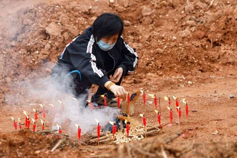 Image for One of two black boxes found from crashed China Eastern jet