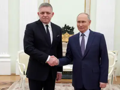 Image for Putin has promised to keep supplying Slovakia with gas, Fico says