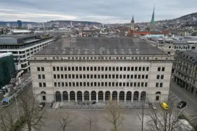 Image for Swiss National Bank raises rates, says bank crisis stopped