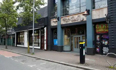 Image for Northern Ireland to distribute 100 pound shop vouchers in COVID stimulus