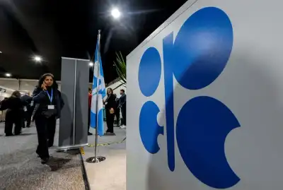 Image for Iraq, Saudi, Russia stress need for stable oil market ahead of OPEC+ meeting