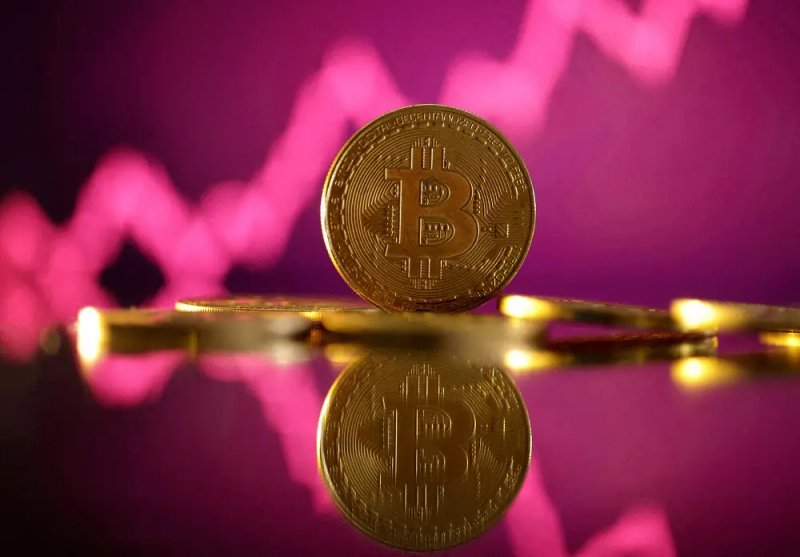 Image for Bitcoin tops $106,000, hopes grow for strategic reserve