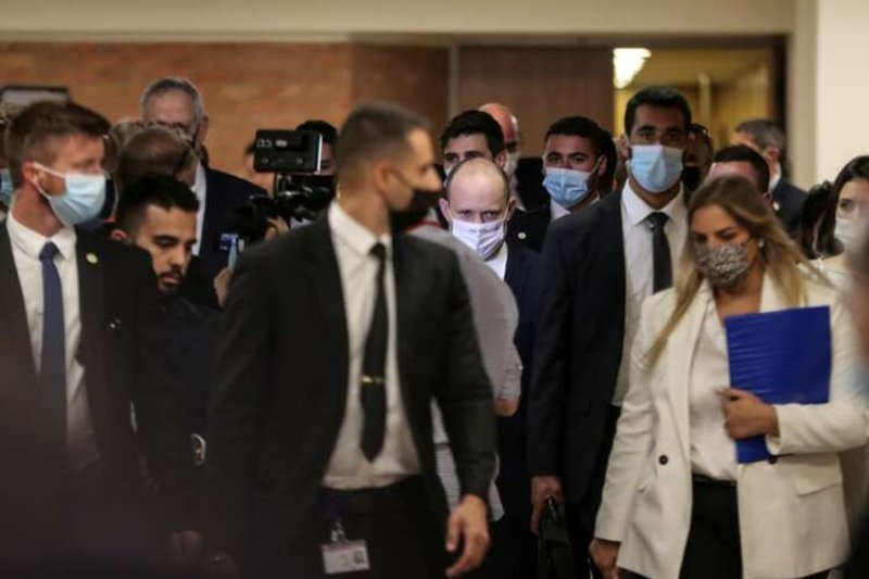 Image for Explainer-Who’s who in Israel’s new patchwork coalition government