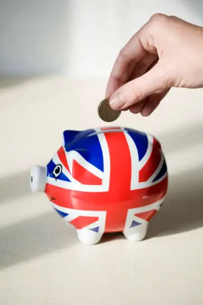 Image for ING identifies three UK lockdown saving trends