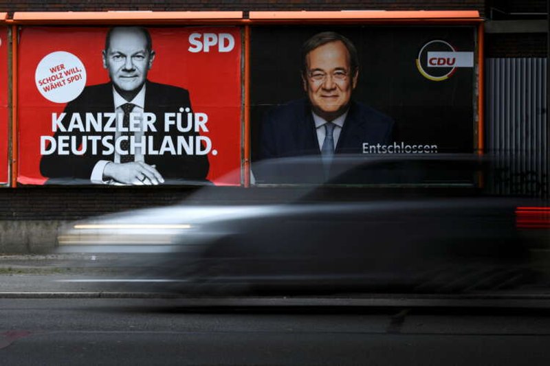 Image for SPD’s Scholz offers steel sector help as German election race tightens