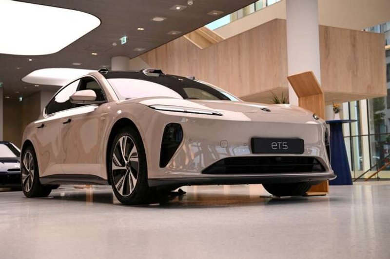 Image for EU to investigate ‘flood’ of Chinese electric cars, weigh tariffs