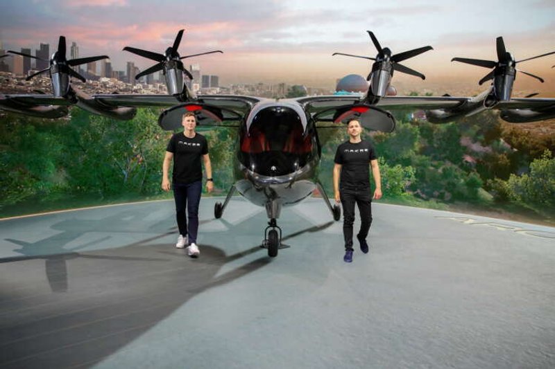 Image for Archer’s flying taxi makes splashy debut in heated market