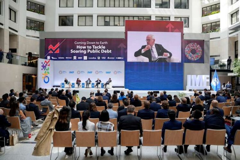 Image for Analysis-No China, no deal: Bid to break sovereign debt logjams gets weary thumbs up