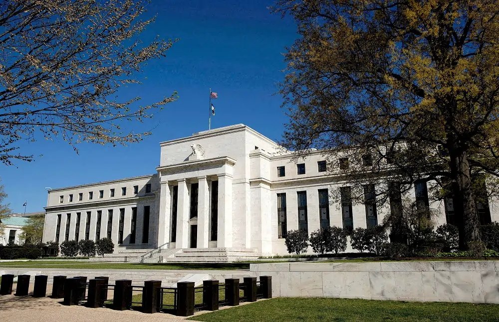 Federal Reserve building with financial data overlay - Global Banking & Finance Review