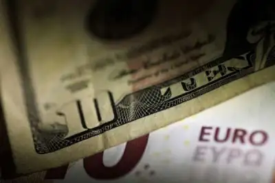 Image for Dollar edges higher as market awaits clues from U.S. Fed
