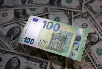 Image for Dollar gains against euro in flight to safety on Israel-Palestinian fighting