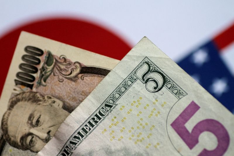 Image for US dollar stumbles on 'tariff fatigue'; yen soars as BOJ hike bets rise