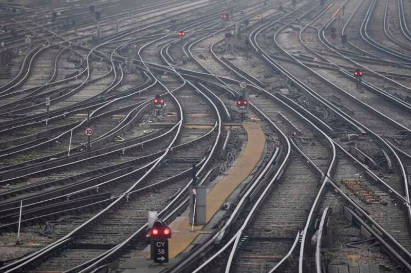 Image for UK transport union warns of “summer of discontent” as further rail strike threatened