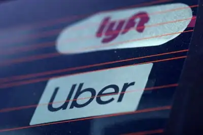 Image for Uber, Lyft slump as U.S. proposal on workers a potential blow to gig economy
