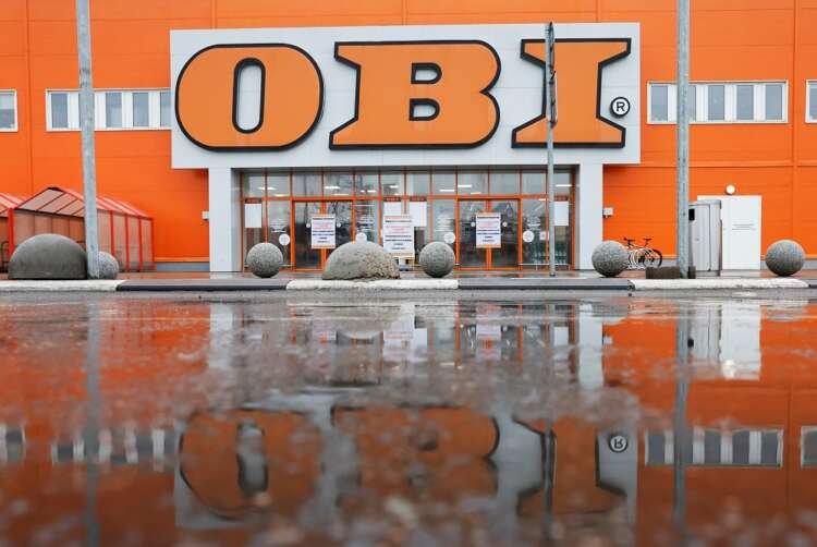 The OBI logo displayed at a shuttered Moscow store, symbolizing the German chain's exit from Russia - Global Banking & Finance Review