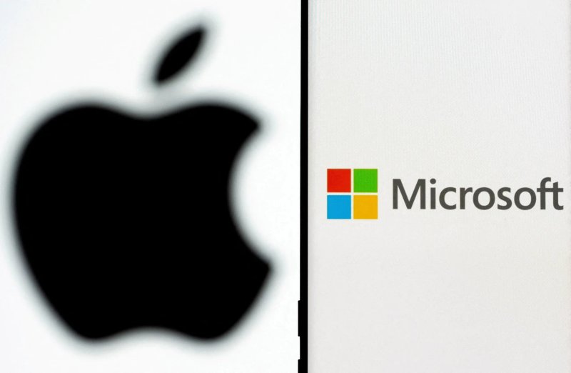 Image for Microsoft topples Apple to become global market cap leader