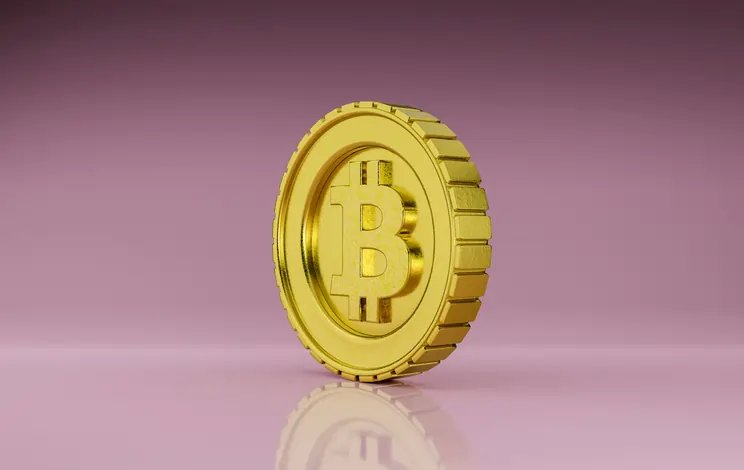 Illustration comparing real Bitcoin investment and Bitcoin ETFs for investors - Global Banking & Finance Review