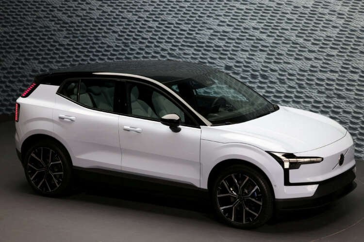 Volvo Cars announces end of diesel production, transitioning to electric vehicles - Global Banking & Finance Review