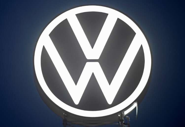 Image for Volkswagen to get $351 million in dieselgate settlement with former execs