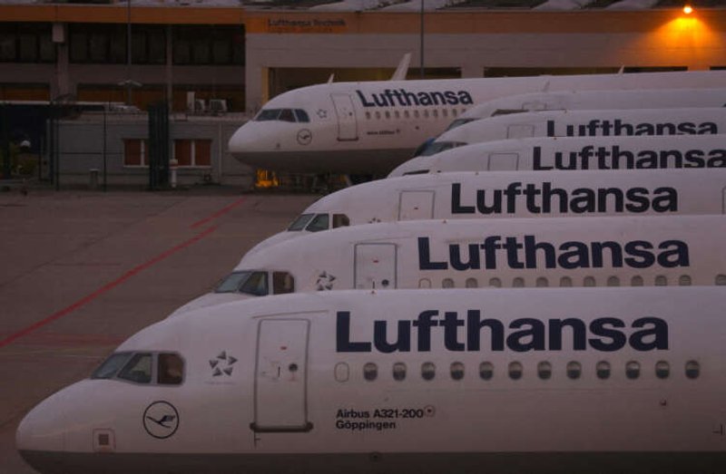 Image for Lufthansa launches drive to hire 20,000 employees