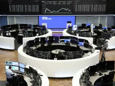 Image for European stocks bounce back on earnings support