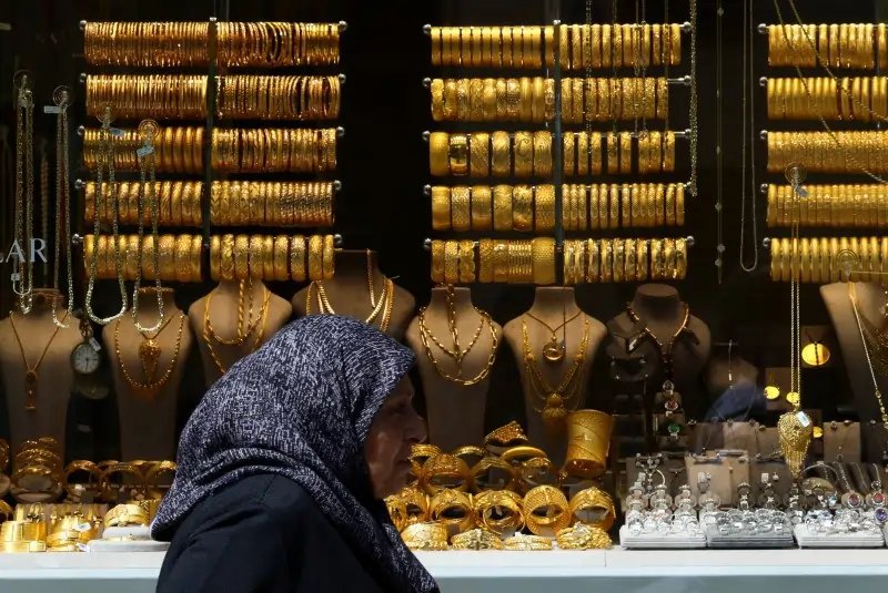 Gold jewellery exports surge from Italy's Arezzo district amid Turkish demand - Global Banking & Finance Review